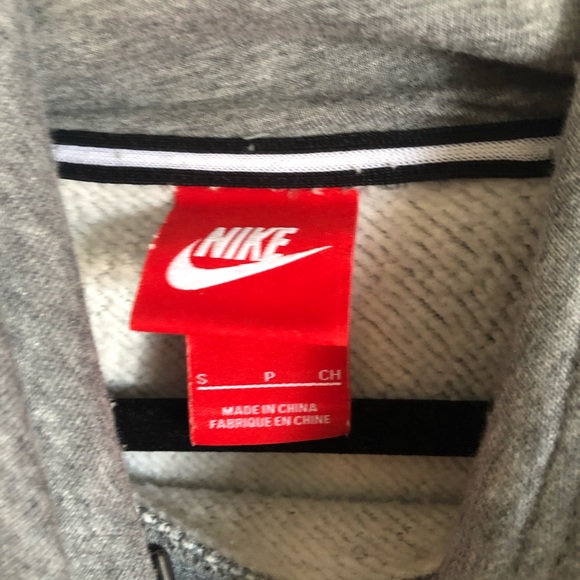 Nike Funnel Neck Hoodie - Picture 6 of 6